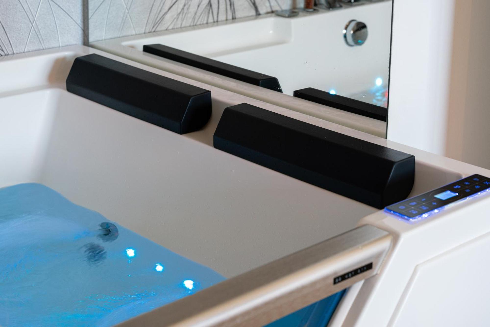 קולובז'ג Apartament Z Jacuzzi & Sauna Chillout מראה חיצוני תמונה